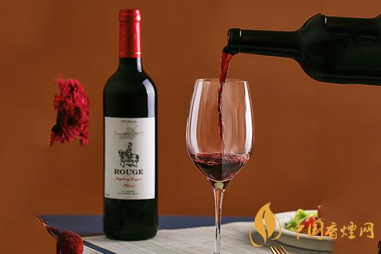 存放葡萄酒時(shí)酒瓶怎樣放置？葡萄酒存放的正確方法