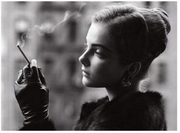 夢(mèng)見(jiàn)抽煙是什么意思，一切如過(guò)眼云煙