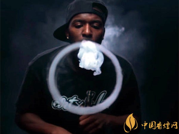 抽煙怎么吐煙圈，吐煙圈是種藝術(shù)